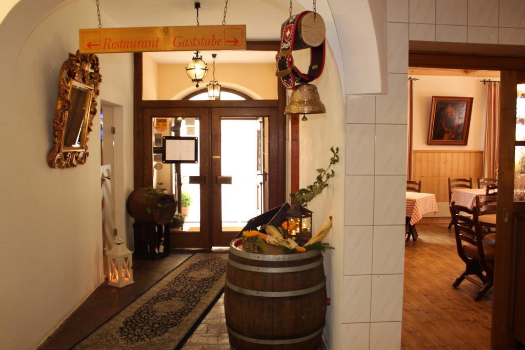 Hotel-Gasthof Die Post Brennerei Frankenhoehe Schillingsfürst Dış mekan fotoğraf